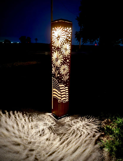 Star-Spangled Nights – Steel Solar Luminary Pillar | 40-inch