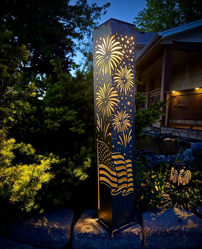 Star-Spangled Nights – Steel Solar Luminary Pillar | 40-inch